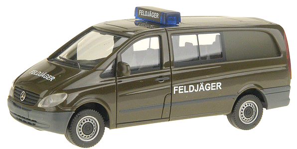 Military - Modern German Army - Staff Car -- Mercedes Benz Vito Bus - Military Police