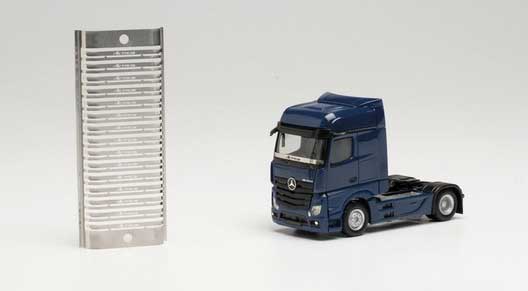 Windshield Stone Guard -- Fits Mercedes-Benz Actros Tractor pkg(3)