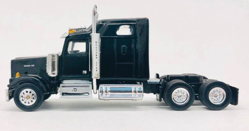 Western Star 4900 Tractor Only 2-Pack - Assembled -- Black