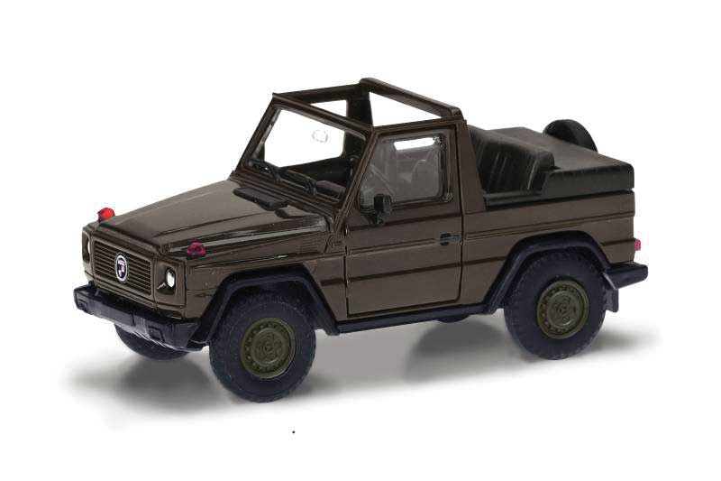Puch G-Class SUV - Assembled -- Austrian Army (green)