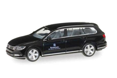 Volkswagen Passat Station Wagon - Assembled -- German Army (black, German Lettering)