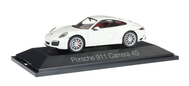 Porsche 911 Carreara 4 S Coupe - Assembled -- White