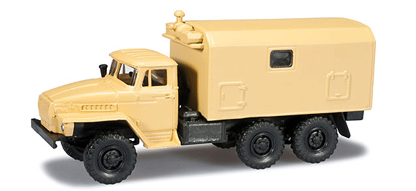 Ural Command Post Truck - Assembled -- Soviet Army (beige)