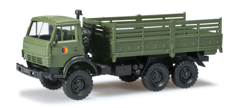 Kamaz 5320 Low-Side Truck - Assembled -- East German Army (green)
