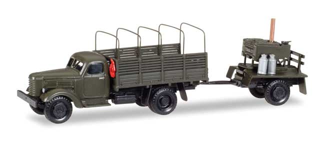 Zil 157 Cargo/Personel Truck w/Field Kitchen -- Warsaw Pact (green)