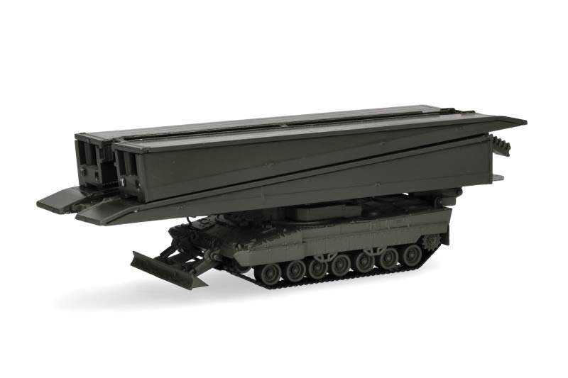 Bridge-Laying Tank - Assembled -- Undecorated (green)