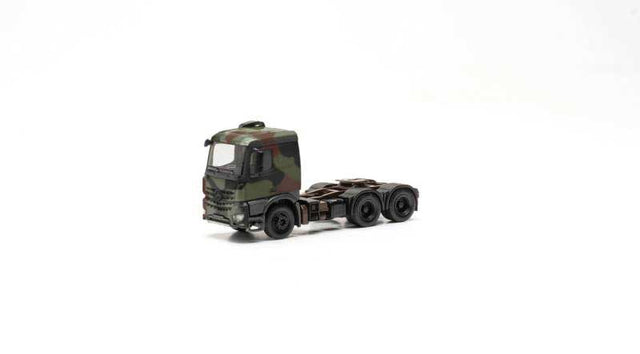 Mercedes-Benz Arocs Tractor Only - Assembled -- German Army (green camouflage, German Lettering)