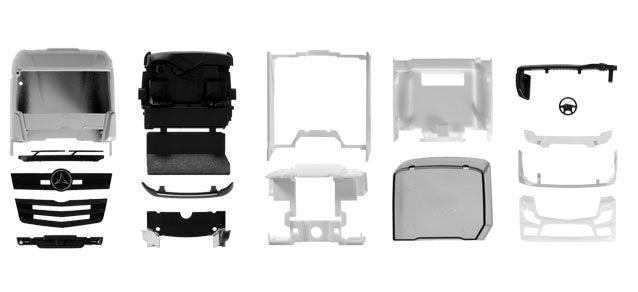 Mercedes Actros Streamspace Cab with Skirting - Assembled -- pkg(2)
