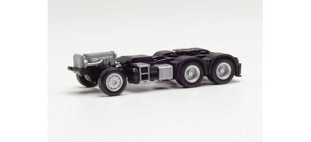 Mercedes-Benz 3-Axle Tractor Chassis with Crane Support Frame -- pkg(2)