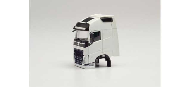 2020 Volvo FH Gi Cab with Flaps -- pkg(2)
