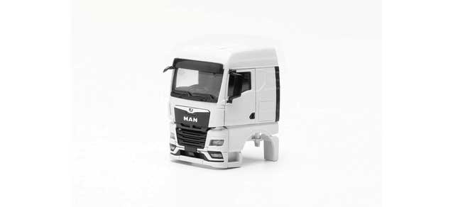 MAN Cab No Side Flaps -- pkg(2)
