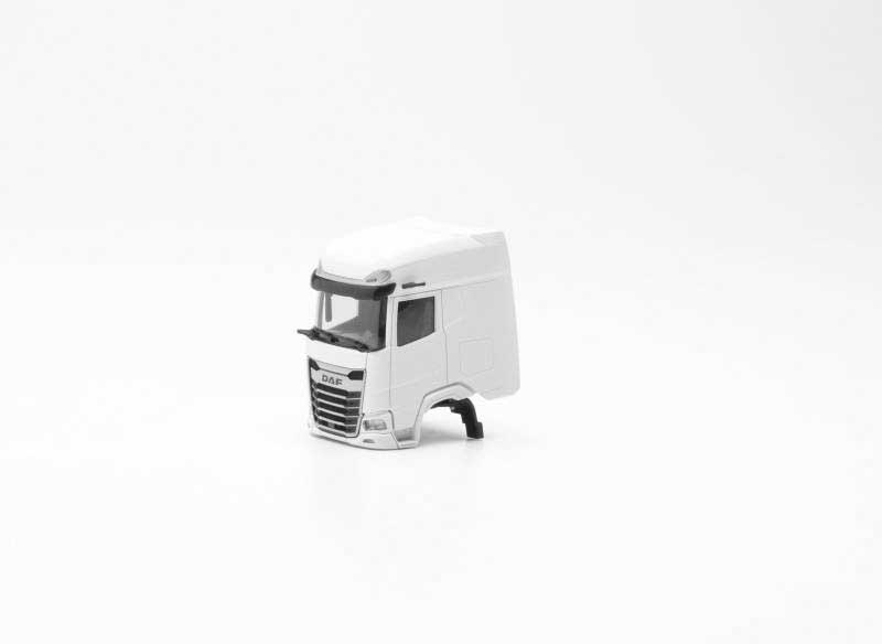 DAF XG+ Cab w/Deflector and Spoiler -- 2 Sets
