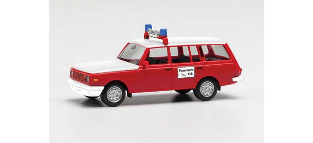 1966 Wartburg 353 Tourist Station Wagon - Assembled -- Fire Department (red, white, German Lettering)