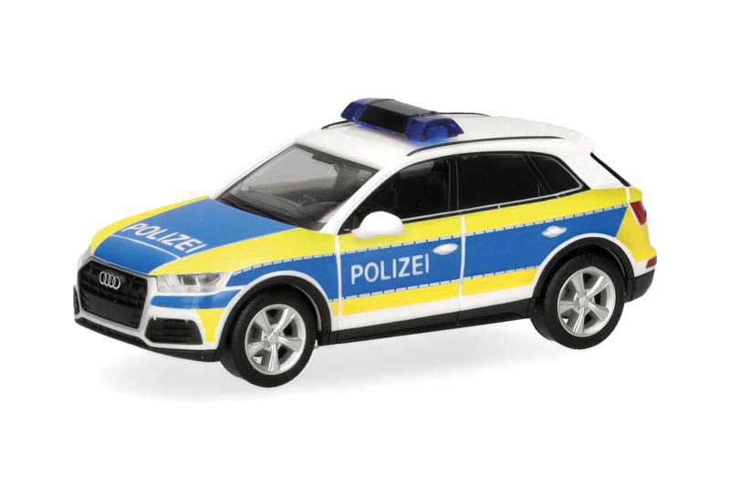 Audi Q5 SUV - Assembled -- Police (white, blue, yellow, German Lettering)