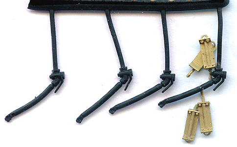 22" AAR Air Hoses - Molded Rubber -- With Brass Bracket 2 Pair
