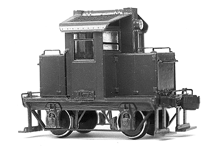 Mack 15-Ton Switcher - Unpowered - Kit -- Undecorated