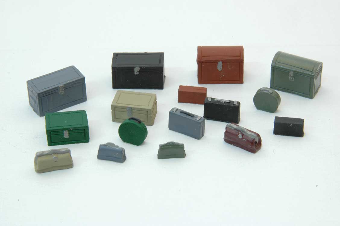 Vintage Luggage & Trunk Set -- Unpainted Metal Castings