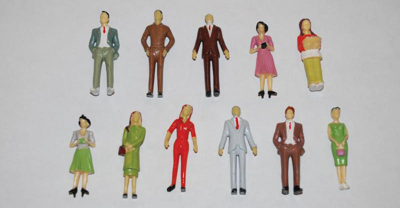 Standing People -- Painted pkg(25)