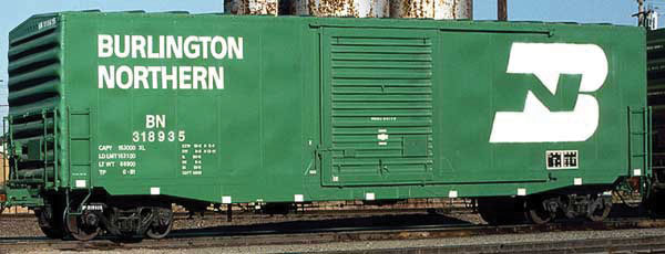 PS-1 50' Boxcar w/10'Door - Ready to Run -- Burlington Northern #318935 (1981 Scheme, Shopped 6-81, Cascade Green)