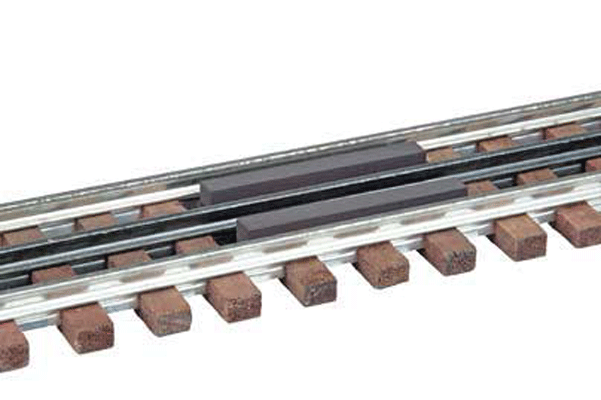 3 Rail Uncoupler (Between The Rails)-1