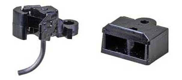Knuckle Couplers -- Body-Mount Medium Offset Coupler w/Short Narrow Gear Box-2
