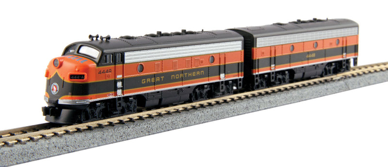 EMD F7 A-B Set - Standard DC -- Great Northern #444A, 444B (Omaha Orange, green)