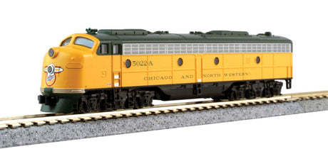CNW "400" EMD E8A and 5-Car Train-Only Set - LokSound, Lighting and DCC -- Chicago & North Western (yellow, green)-1