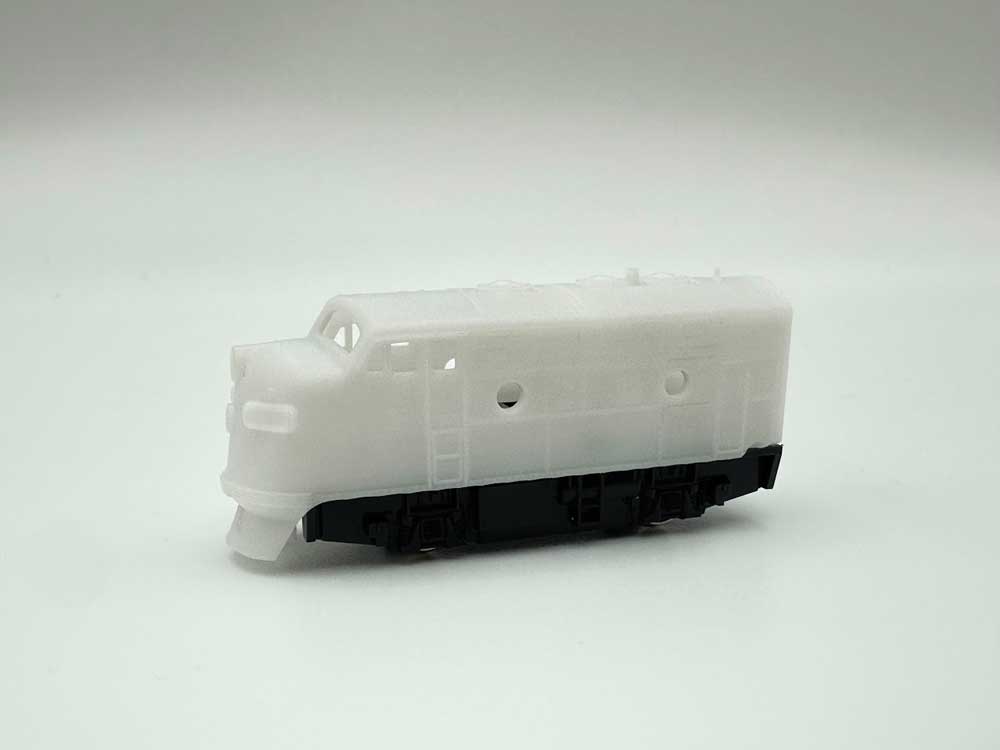 F7 Shorty - Standard DC - Kit -- Undecorated Shell, 11-109 Powered Chassis