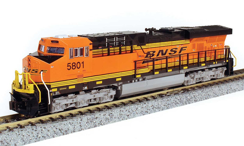 GE ES44AC GEVO - ESU LokSound & DCC -- BNSF Railway #5801 (orange, black, Wedge Logo)
