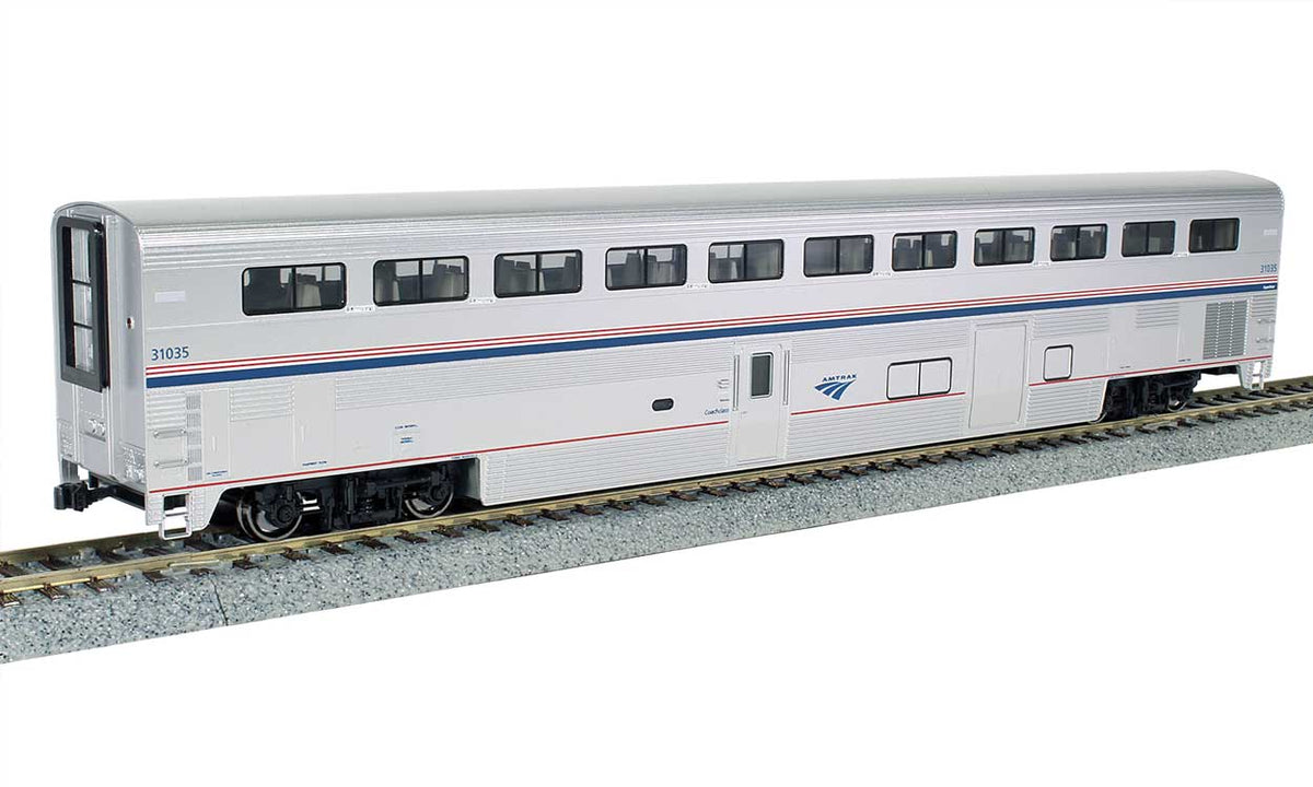 Superliner I Coach-Baggage - Ready to Run -- Amtrak #31031 (Phase VI; silver, blue, red)