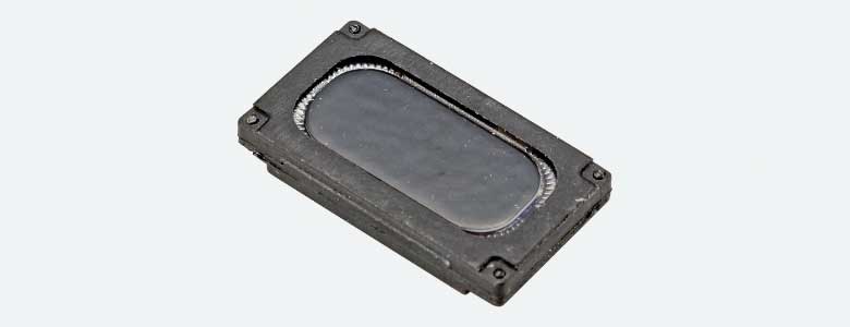Rectangular Speaker with Enclosure -- 8 Ohm, 1/2 Watt, 11/32 x 1/2 x 1/8"  9 x 13 x 3mm