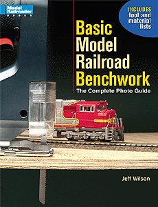 Basic Model Railroad Benchwork -- The Complete Photo Guide (48 Pages, Softcover)