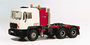 MAN TRACTOR -- Three-Axle w/Generator