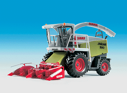 European Farm Equipment -- CLAAS Jaguar 900 Combine w/Champion 4500 Cutter Attachment