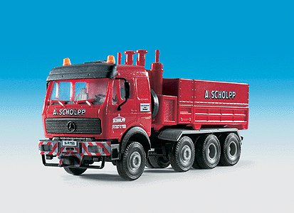 Mercedes-Benz 4-Axle Heavy-Duty Tractor - Kit -- Kahl (green, red, German Lettering)