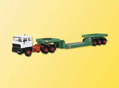 Tractor/Trailer Rigs:  DAF ZM Cab with Low Loader & Bullock