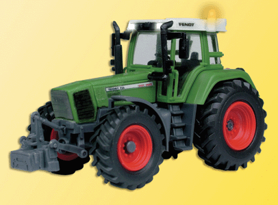 Farm Machinery w/Working Lights -- Fendt Vario Favorit 926 w/LED Head & Taillights, Amber Roof Flasher