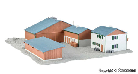Farm -- Kit - 10-3/4 x 7-15/16 x 2-3/8"  27.3 x 20.2 x 6cm-2