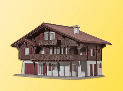 Chalet Beckenried -- 3-7/8 x 2-9/16 x 2"  10 x 6.5 x 5cm