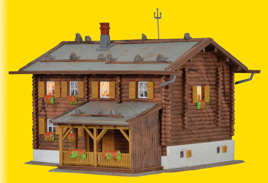 Sonnenhalde Inn w/Lights -- Kit - 4-3/4 x 4-15/16 x 3-1/2"  12 x 12.5 x 9cm-2