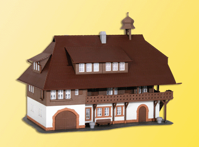 Black Forest Farm House -- 8 x 6"  20.5 x 15cm