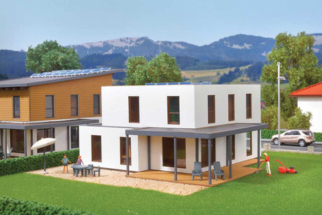Lina Cube House with Terrace -- Polyplate Kit - 11.9 x 13.9 x 7.4cm-2