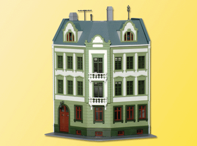 Elbenplatz Townhouse -- 16 x 16.8 x 18cm