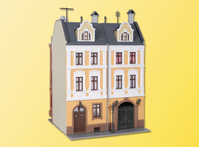 Town House w/Factory Annex -- 13 x 17.5 x 18.5cm