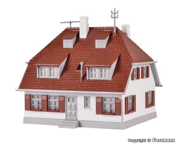 Bergwald Single-Family House -- Kit - 3-15/16 x 3-9/16 x 1-5/16"  10 x 9 x 11cm-1