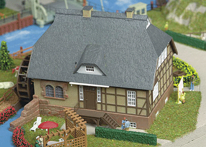 Thatched Watermill -- 18 x 13.5 x 13cm