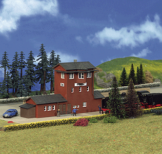 Ottbergen Signal Tower -- 8-7/8 x 2-3/8 x 5-1/8"  22 x 6 x 13cm