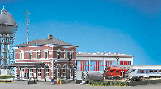 Railway Office Building -- 6 x 6-5/8 x 6-13/64"  15 x 16.5 x 15.5cm