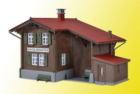 Davos-Monstein Wooden Depot w/LED Light -- Kit - 5-1/2 x 3-9/16 x 3-15/16"  14 x 9 x 10cm