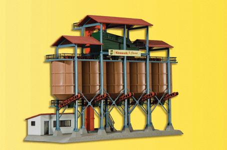 30 Years Kibri - Construction - Gravel Works -- 10-13/16 x 4-13/16 x 8-3/8"  27 x 12 x 21cm